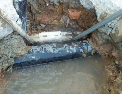 萨迦测漏水之水管漏水